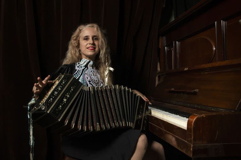 La pianista y bandoneonista agradece haber nacido en una familia que estimuló su vocación artística