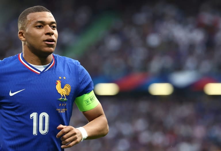 L'attaquant star de l'équipe de France Kylian Mbappé face au Luxembourg en match amical, le 5 juin 2024 à Metz (FRANCK FIFE)