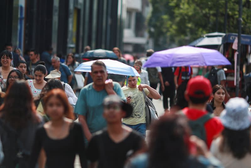 Mexico experiences high temperatures