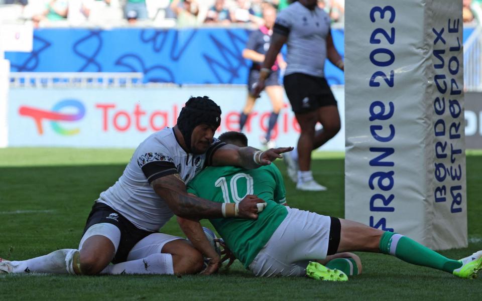 Johnny Sexton shakes off ‘silly’ tackle as Ireland rout Romania