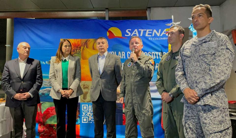 Satena inauguró la nueva ruta entre Bogotá y Valencia (Venezuela). Imagen: Satena.