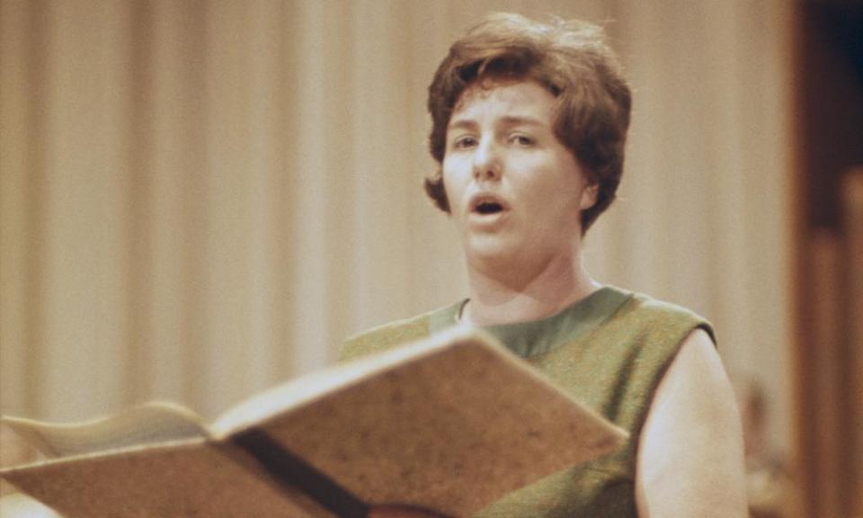 Heather Harper rehearsing in the early 1960s.