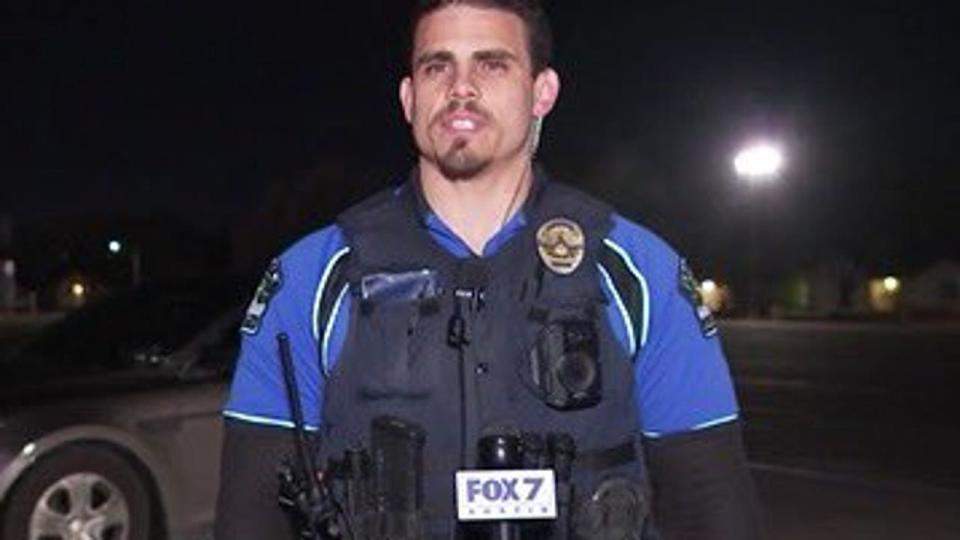 <div>Austin police officer Juan Asencio</div>