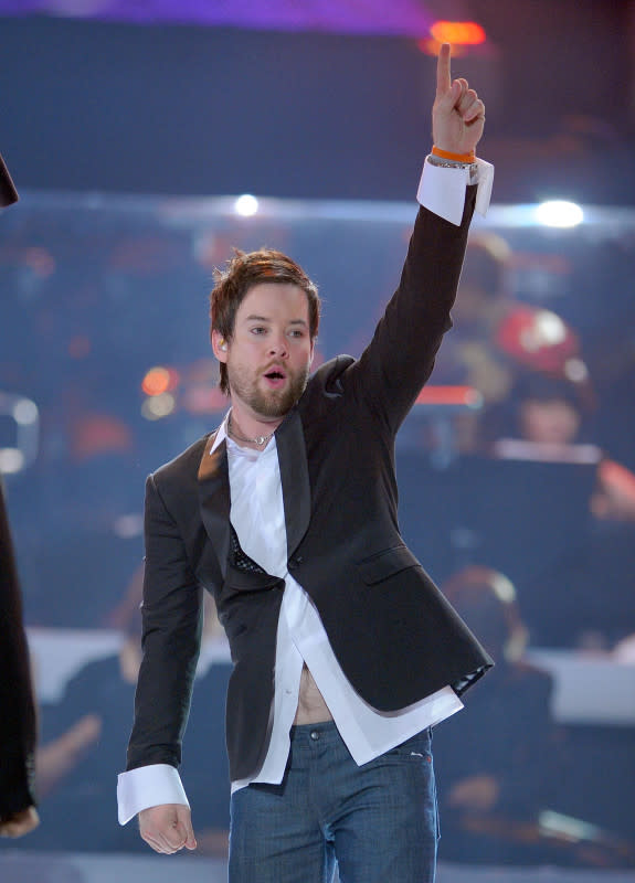 David Cook is announced as the winner of Season 7 on stage at the "American Idol" Season 7 finale on May 21, 2008, at the Nokia Theatre in Los Angeles. <p>M. Caulfield/American Idol 2008/Getty Images</p>