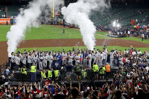 Atlanta Braves defeat Houston Astros to win 2021 World Series – NBC Sports  Philadelphia