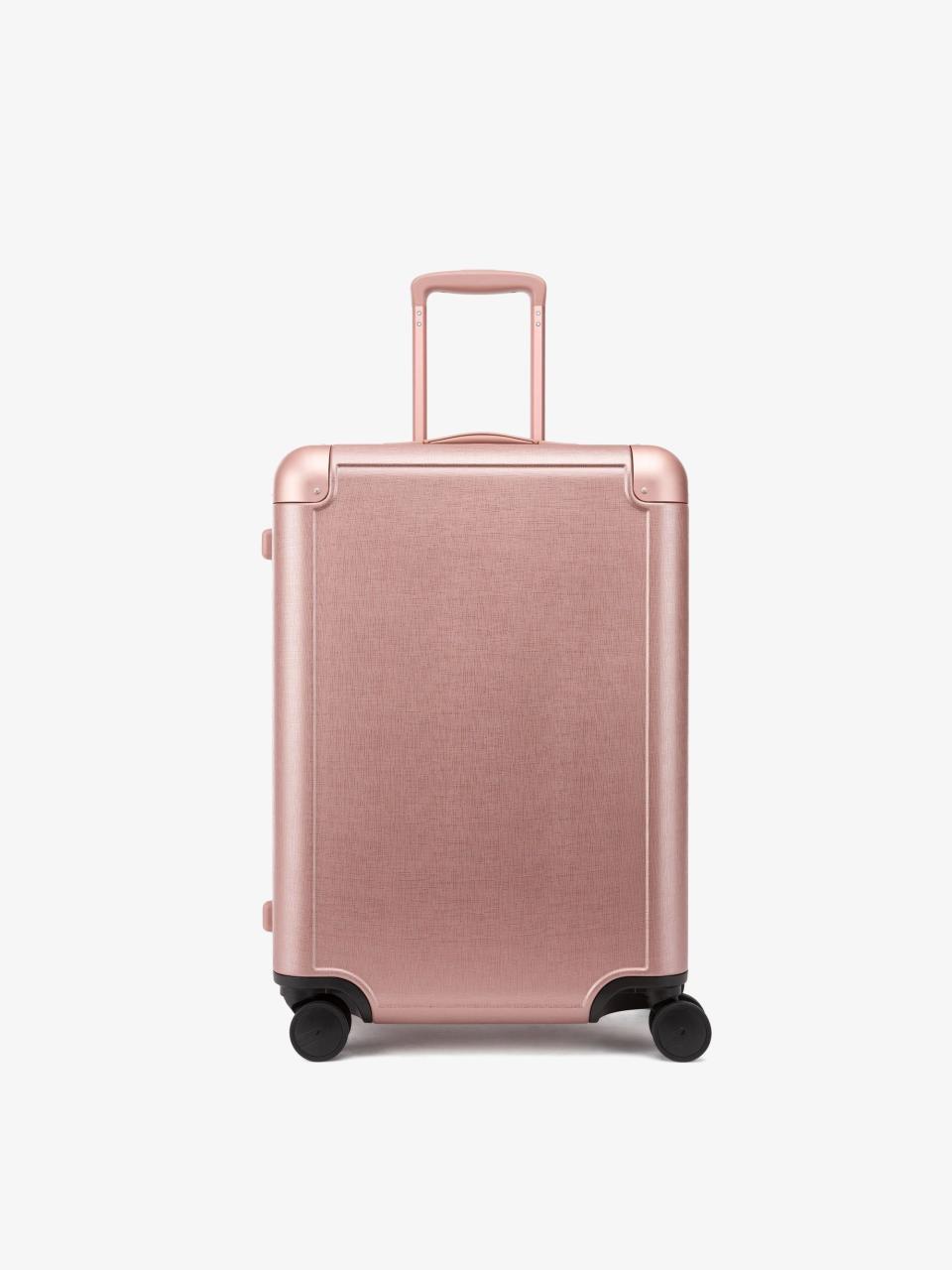 3) Medium Luggage