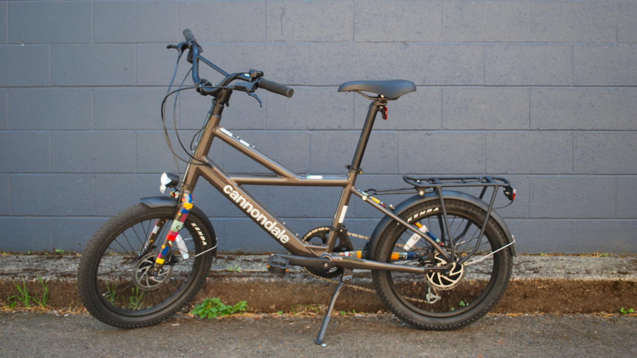  The Cannondale Compact Neo e-bike 