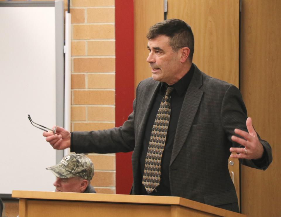 Addison Community Schools Superintendent Dan Bauer presents his 90-day report to the Board of Education and expresses concerns about the current school environment during the board's Monday, Dec. 18, 2023, meeting.