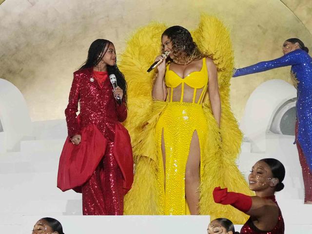 Beyoncé, Blue Ivy's Tour Photo Shocks Fans