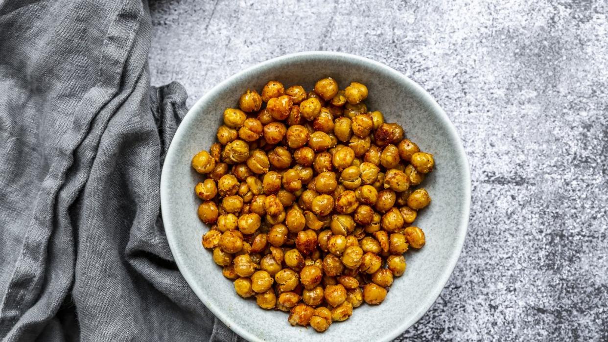 bowl with roasted chick peas