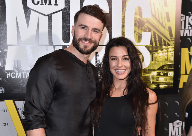 Sam Hunt's pregnant wife Hannah Lee Fowler withdraws divorce petition