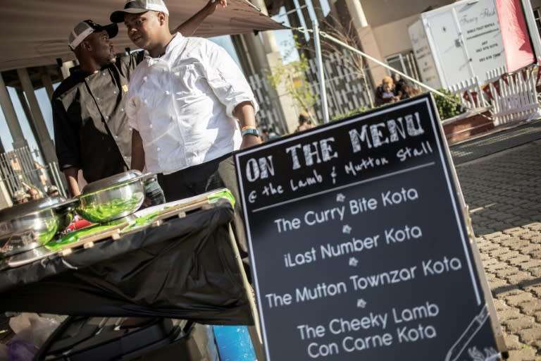 Get your kota here -- street vendors wait for customers