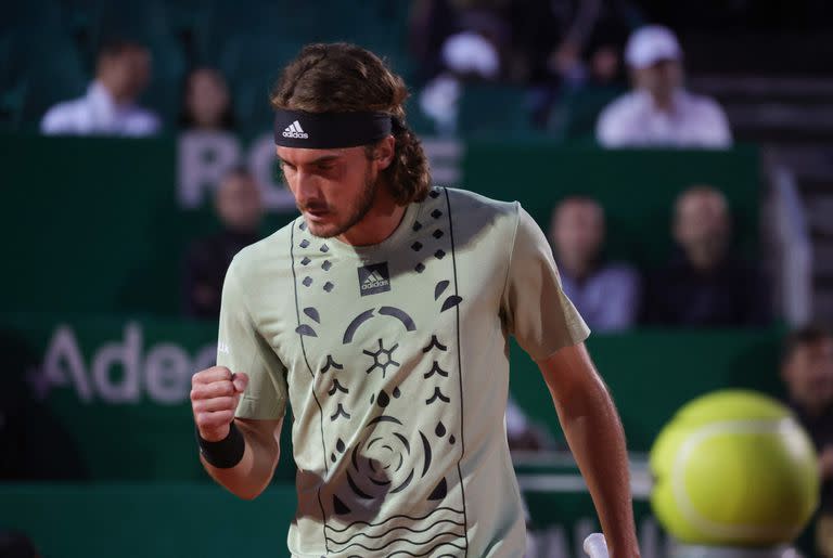 Stefanos Tsitsipas estuvo implacable en el primer set contra Diego Schwartzman en Montecarlo