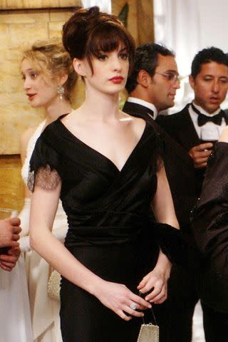 Barry Wetcher/20th Century Fox/Kobal/REX/Shutterstock Anne Hathaway in 'The Devil Wears Prada'