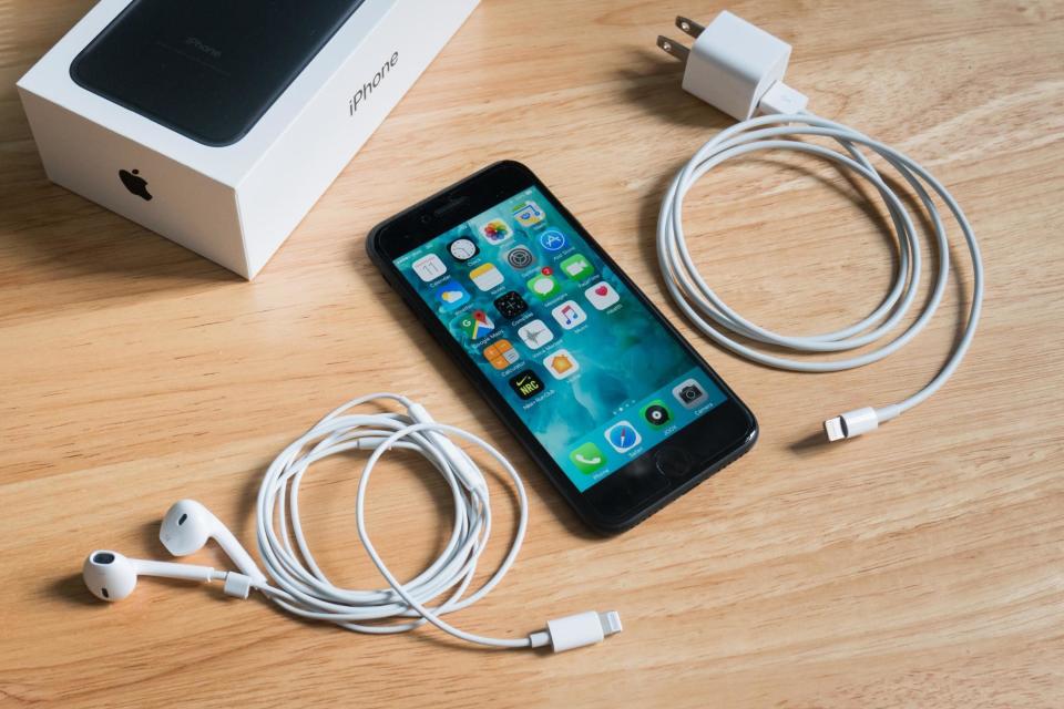 Apple rumoured to be replacing iPhone chargers with Android cables