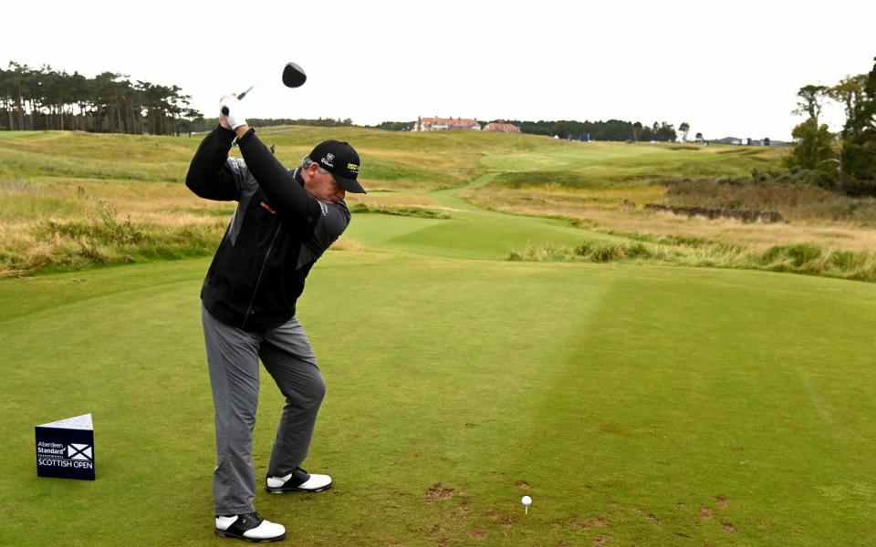 Paul Lawrie of Scotland tees off during a practice round prior to the Aberdeen Standard Investments Scottish Open at The Renaissance Club on September 30, 2020 in North Berwick, Scotland - Getty Images/Ross Kinnaird 