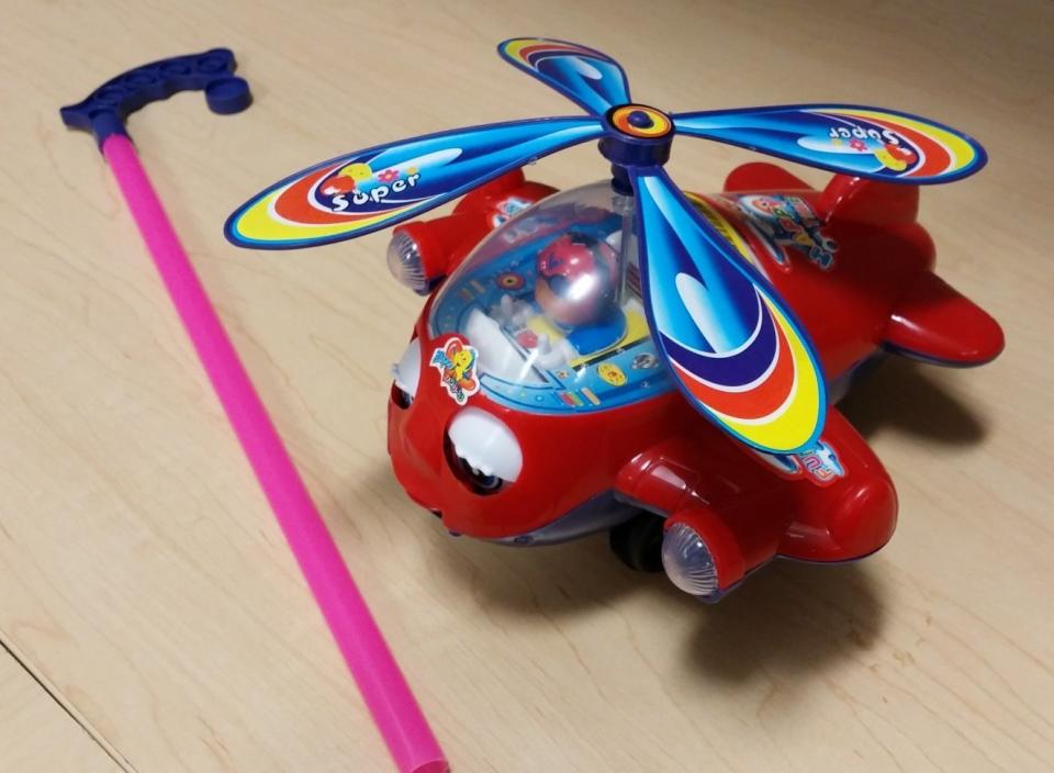 <a href="http://www.cpsc.gov/en/Recalls/2015/Airplane-and-Butterfly-Push-Toys-Recalled-by-LS-Import/" target="_blank">Items Recalled:</a> LS Import recalled its airplane and butterfly push toys because the wheels of the airplane and the tip of the butterfly’s antenna can detach and pose a choking hazard.  Reason: Choking hazard