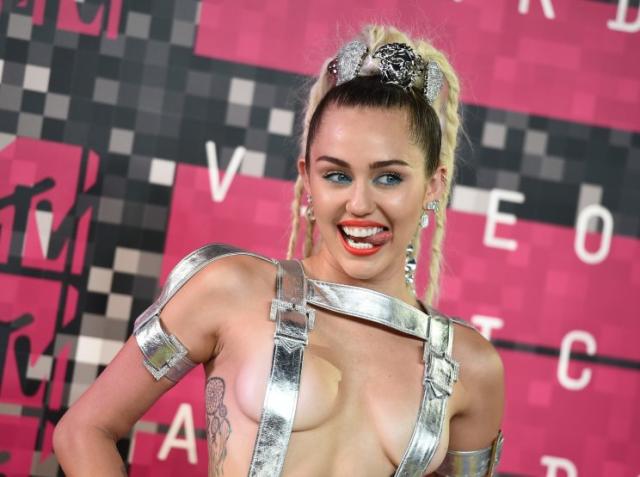 Miley Cyrus Creampie Anal - Miley Cyrus Doesn't Want To Feel 'Sexualized' Anymore