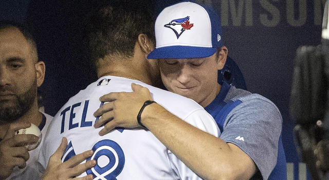 Blue Jays' rookie Tellez sets record on emotional evening