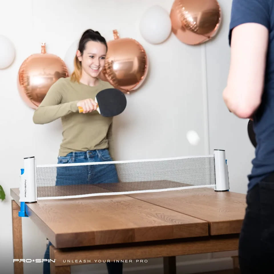 Este kit de ping-pong brinda horas de diversión en casa; y está en oferta por 34 dólares en Amazon