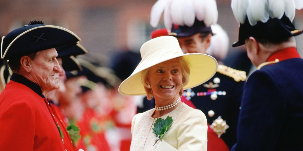 the duchess of kent meets chelsea pensioners at founder's da