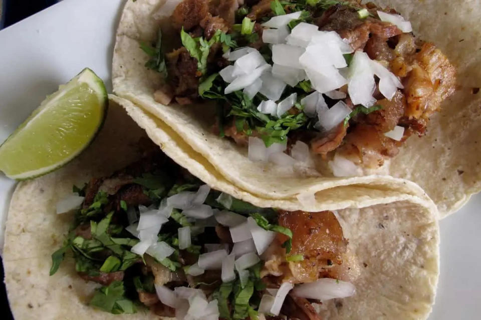 cómo hacer tacos de carnitas