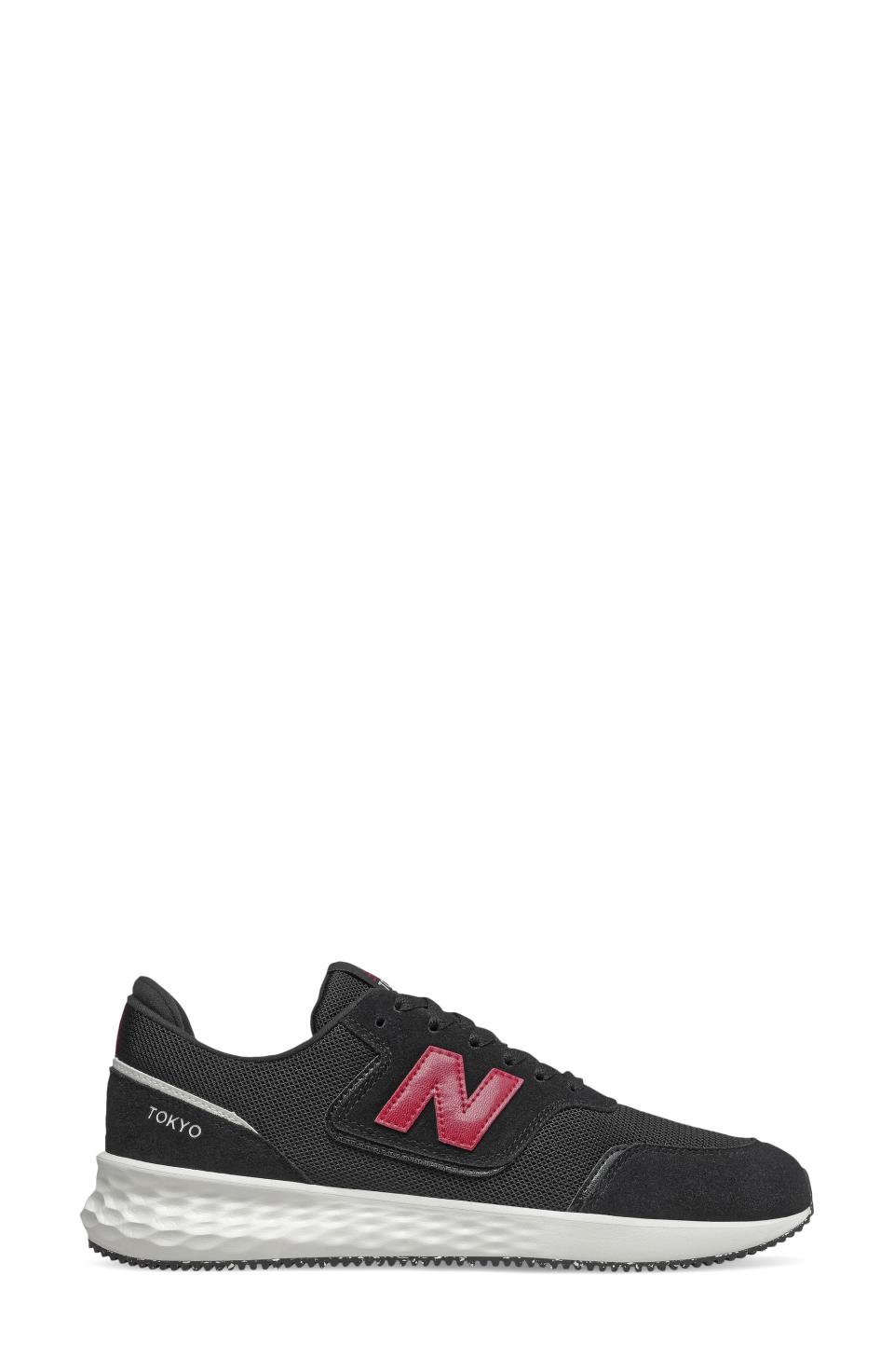 New Balance Fresh Foam X-70 Sneakers