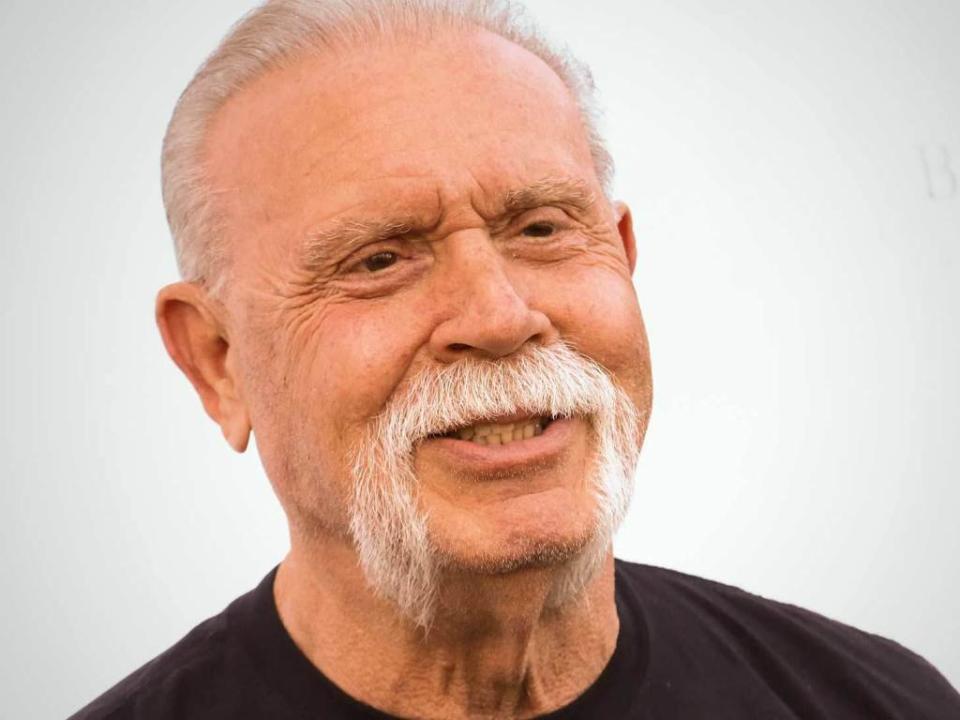 <p>“American Chopper” star Paul Teutul Sr. finally found a buyer for the New York mansion he has been trying to unload for the last year, and he had to throw in some farm animals to lock the deal down. According to court documents obtained by The Blast, Teutul is asking a bankruptcy judge to sign […]</p> <p>The post <a rel="nofollow noopener" href="https://theblast.com/american-chopper-paul-teutul-bankruptcy-mansion-sale-farm-animals/" target="_blank" data-ylk="slk:‘American Chopper’ Star Paul Teutul Sr. Sells New York Mansion For $1.9 Million, Throws in Farm Animals to Close Deal;elm:context_link;itc:0;sec:content-canvas" class="link ">‘American Chopper’ Star Paul Teutul Sr. Sells New York Mansion For $1.9 Million, Throws in Farm Animals to Close Deal</a> appeared first on <a rel="nofollow noopener" href="https://theblast.com" target="_blank" data-ylk="slk:The Blast;elm:context_link;itc:0;sec:content-canvas" class="link ">The Blast</a>.</p>