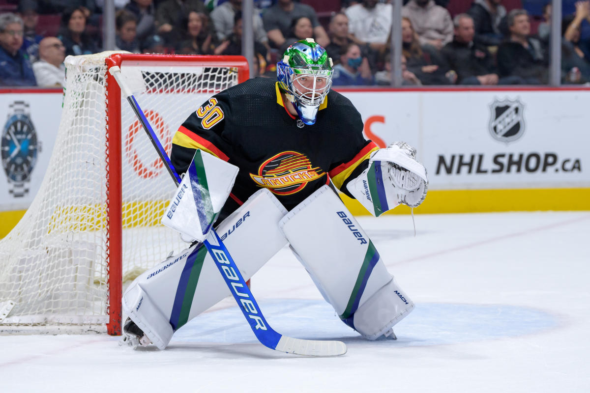 Bruins' Linus Ullmark is NHL's biggest goalie surprise this season - NBC  Sports