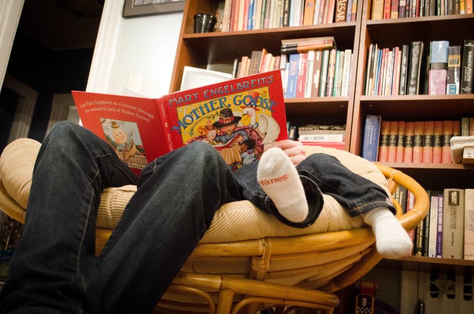 Children who do not read and write in free time likely to have worse mental health