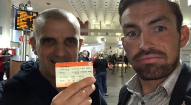 A man at the train station purchased a ticket for him. Source: @AndyGbootneck/ Twitter