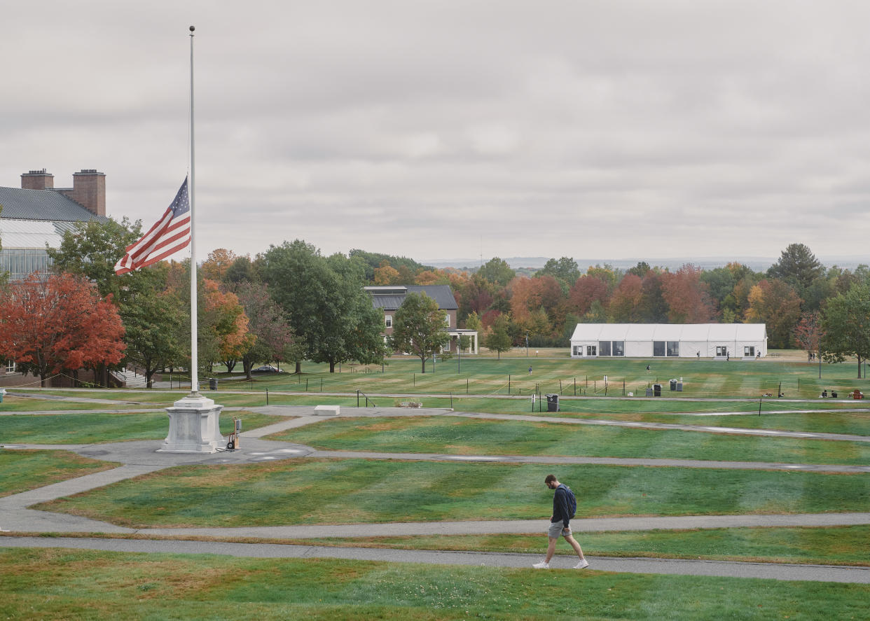 El campus de Colby College, en Waterville, Maine, durante las cuarentenas por el coronavirus, el 29 de septiembre de 2020. (Tristan Spinski/The New York Times)