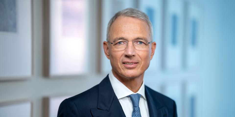 Headshot of Axel Lehmann, chairman of Credit Suisse