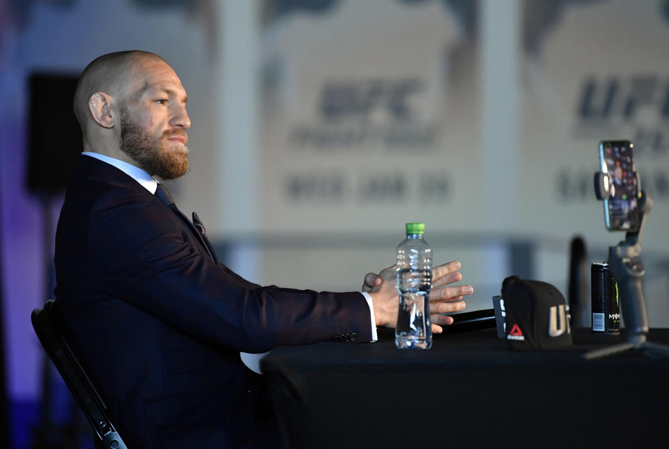 Conor McGregor durante una rueda de prensa. (Foto: Chris Unger / Zuffa LLC / Getty Images).