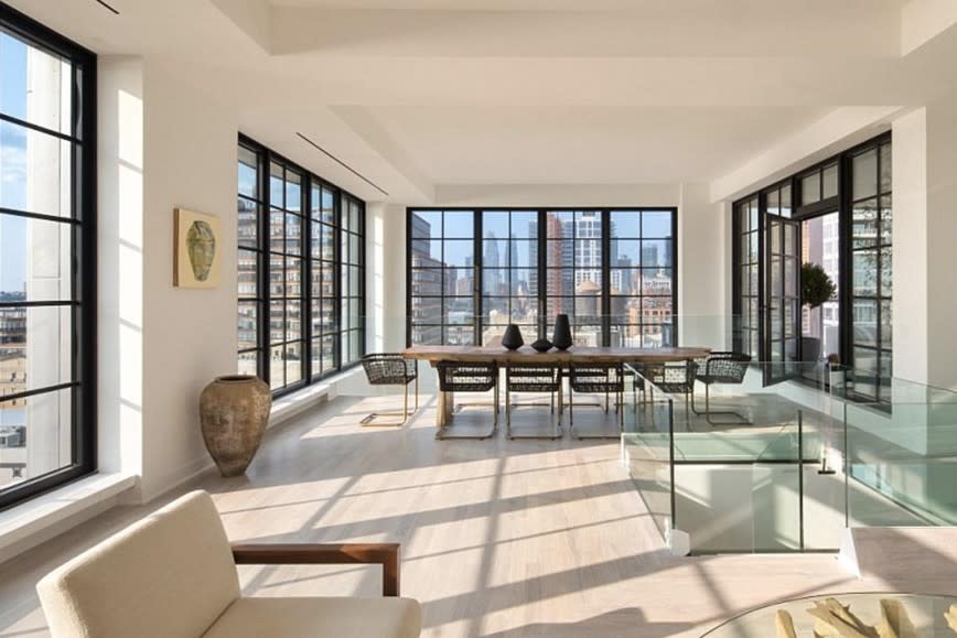 <p>Ihr Penthouse in West Chelsea verfügt offenbar sogar über einen Auto-Fahrstuhl!<br> Bild: nestseekers.com </p>