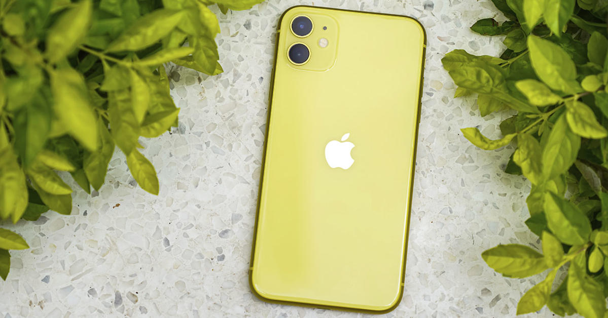 y MediaMarkt dejan por los suelos el precio de este teléfono de  Apple: el iPhone 11 sale más barato antes del Black Friday