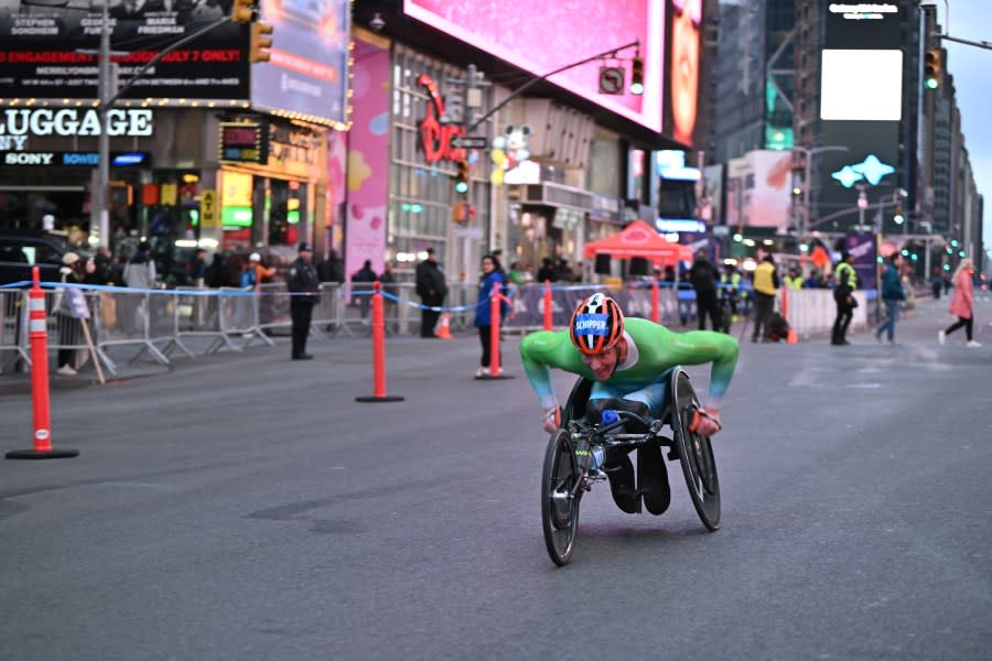 NEW YORK, NEW YORK – MARCH 17: The 2024 United Airlines NYC Half Marathon is held in New York City. The course starts in Brooklyn and ends in Central Park in Manhattan. (Photo by Roy Rochlin/New York Road Runners via Getty Images)