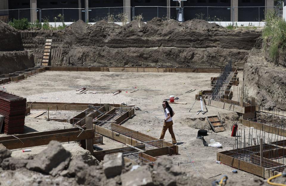 General contractor Stephanie Dailey walks through a job site in Draper on Thursday, June 29, 2023. A Utah Women and Leadership report shows that men perceive less gender bias in the workplace than women do. Utah men perceive bias slightly less than men do on a global scale. | Laura Seitz, Deseret News