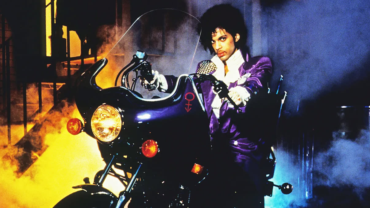  Prince Purple Rain album cover. 