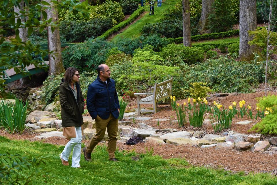 Scott and Theresa Cochran of Spartanburg tour Betty Montgomery's garden in Campbello SC, April 9, 2022.
