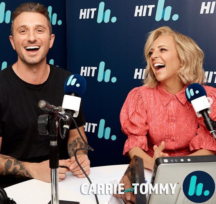 carrie and tommy hit radio show