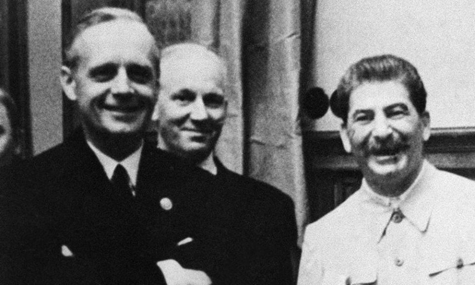 Joachim Von Ribbentrop, left, with Joseph Stalin, right, in Moscow after signing the Soviet-German Non-Aggression Pact, August 1939.