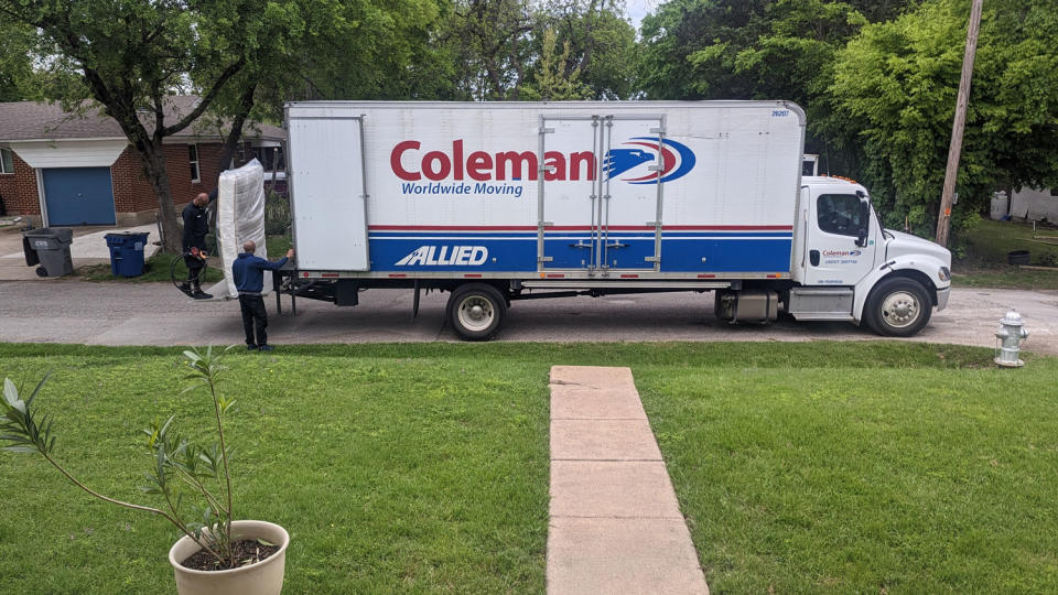 A van delivering the Saatva Memory Foam Hybrid mattress