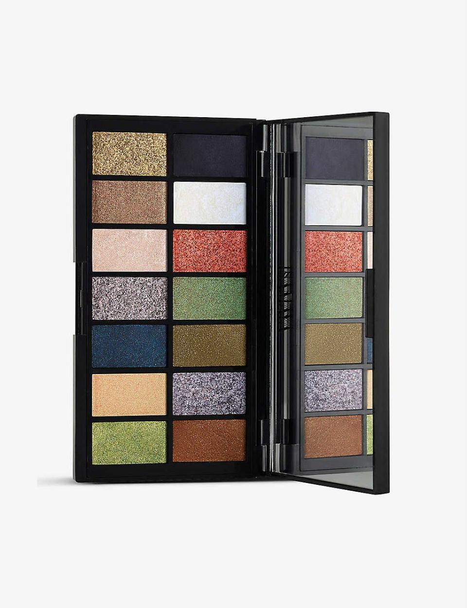 <p>Industrial Colour Pigment eyeshadow palette</p><p>selfridges.com</p><p>£95.00</p><p><a href="https://go.redirectingat.com?id=74968X1596630&url=https%3A%2F%2Fwww.selfridges.com%2FGB%2Fen%2Fcat%2Fisamaya-beauty-industrial-colour-pigment-eyeshadow-palette-175g_R03979288&sref=https%3A%2F%2Fwww.cosmopolitan.com%2Fentertainment%2Fcelebs%2Fa41924360%2Fdoja-cat-micro-fringe-shaved-brows%2F" rel="nofollow noopener" target="_blank" data-ylk="slk:Shop Now;elm:context_link;itc:0;sec:content-canvas" class="link ">Shop Now</a></p><span class="copyright">Selfridges</span>