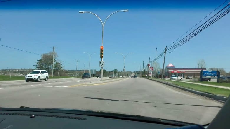 Pulling over for funeral processions a time-honoured P.E.I. tradition