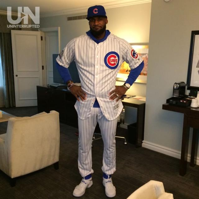 Five longtime Chicago Cubs who looked odd in other uniforms