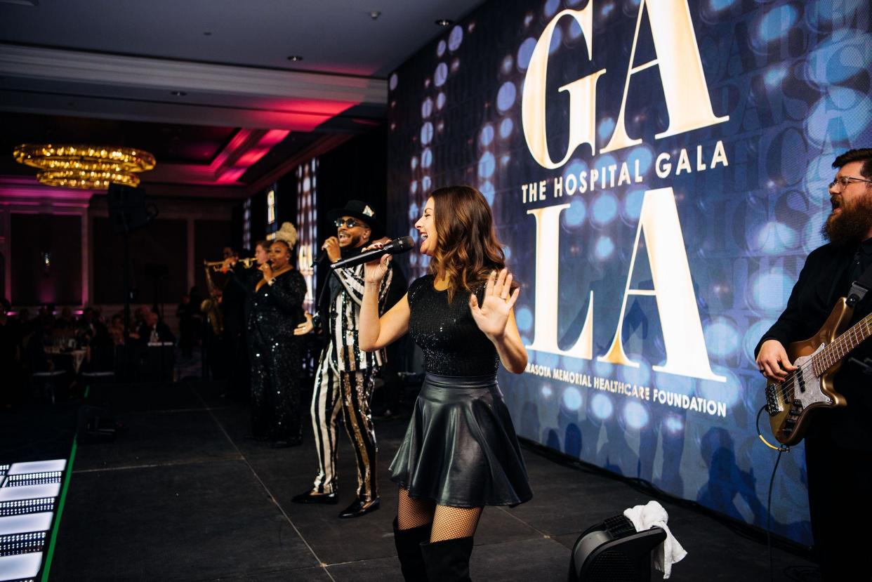 More than 600 guests attended the seventh annual Hospital Gala hosted by the Sarasota Memorial Healthcare Foundation at The Ritz-Carlton in Sarasota. The event, featuring a performance by The Royals, raised more than $1.4 million to support Sarasota Memorial.