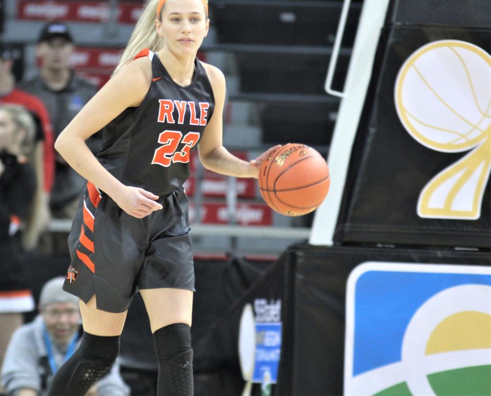 Ryle senior Maddie Scherr starts the offense. KHSAA 9th Region girls basketball championship, March 8, 2020 at BB&T Arena, Highland Heights, Ky. Ryle defeated Notre Dame 47-42 for its third consecutive regional championship.