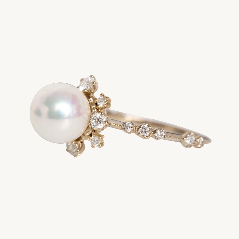 <p><a href="https://go.redirectingat.com?id=74968X1596630&url=https%3A%2F%2Fwww.catbirdnyc.com%2Fpearl-snowflake-ring-supreme.html&sref=https%3A%2F%2Fwww.townandcountrymag.com%2Fleisure%2Farts-and-culture%2Fa46012237%2Femma-stone-dave-mccary-relationship-timeline%2F" rel="nofollow noopener" target="_blank" data-ylk="slk:Shop Now;elm:context_link;itc:0;sec:content-canvas" class="link ">Shop Now</a></p><p>Pearl Snowflake Ring Supreme</p><p>catbirdnyc.com</p>