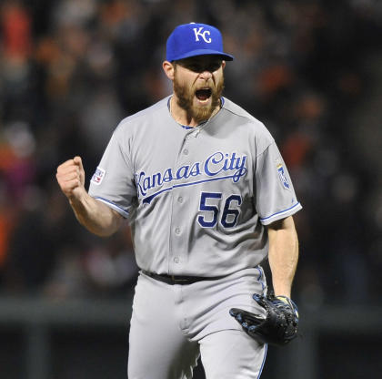 Greg Holland and the Royals return to Kansas City with a 2-0 lead in the ALCS. (USA Today)